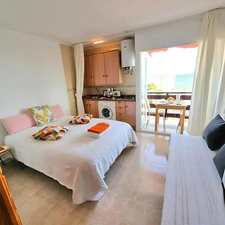 Pleasant With Sea View In Benalmadena, 30 M², Pool *